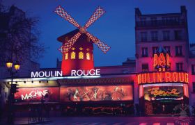 Moulin Rouge 2.1 km